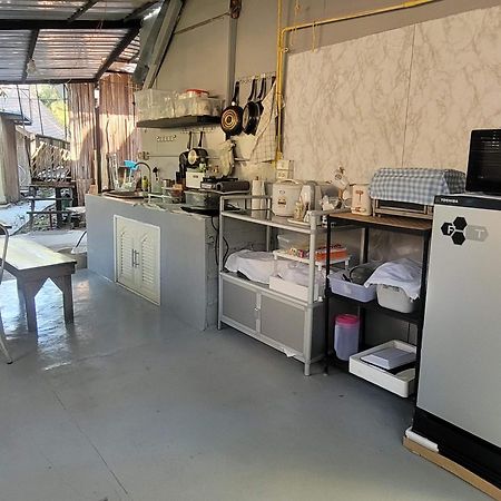 Brookhouse & Glamping Hotel Ban Khanong Phra Klang ภายนอก รูปภาพ