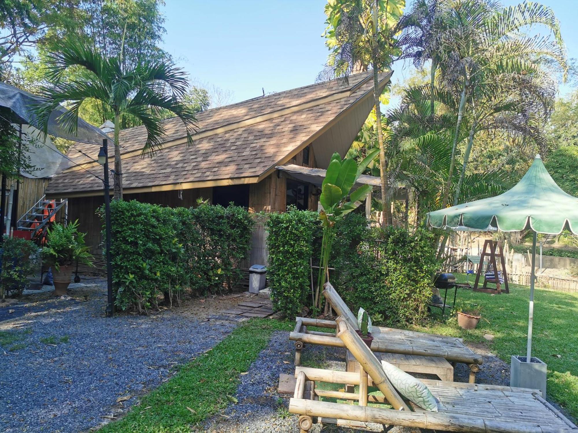Brookhouse & Glamping Hotel Ban Khanong Phra Klang ภายนอก รูปภาพ