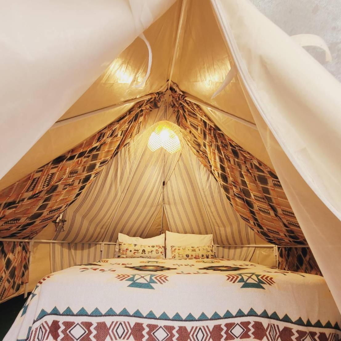 Brookhouse & Glamping Hotel Ban Khanong Phra Klang ภายนอก รูปภาพ